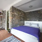 Jovana Apartment