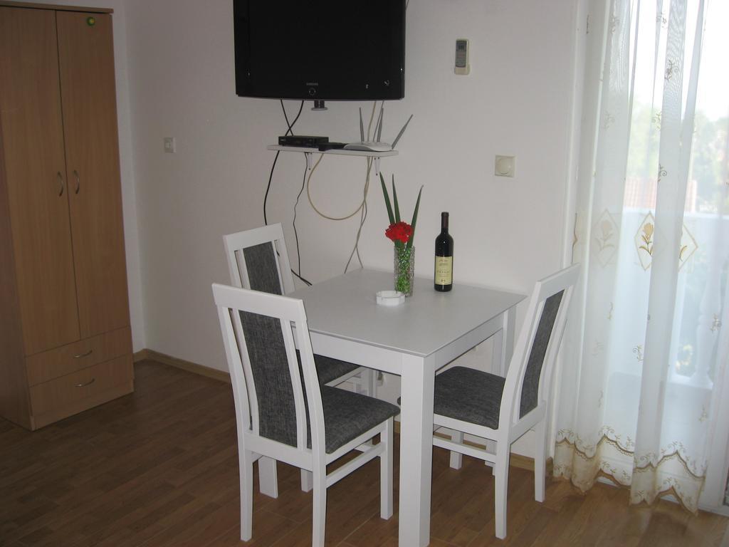 Apartment Jovana *