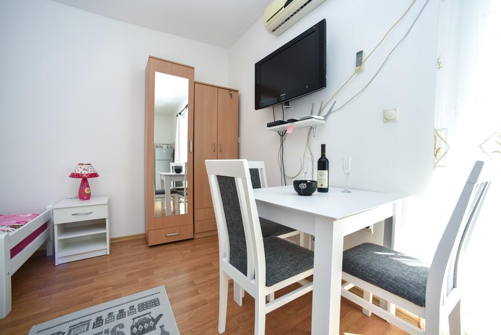 Apartment Jovana *